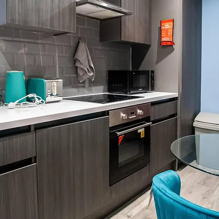 Bradford - Bolton Road Oasis Apartment